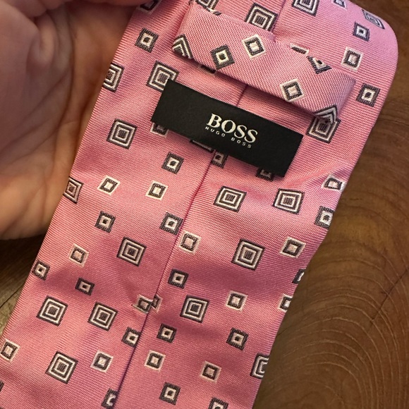 Hugo Boss Men’s Ties Bundle Set of 3 - Picture 7 of 7